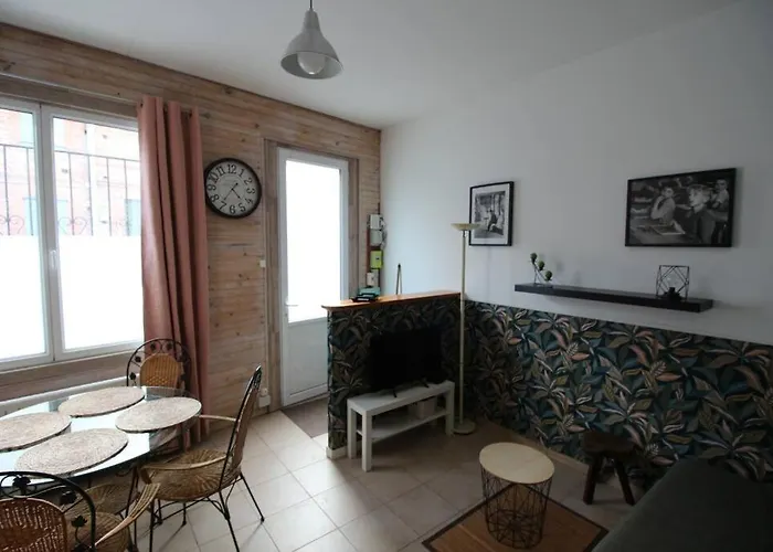 L'etape Bessieraine: Toulouse, Albi Et Montauban Lejlighed Bessières